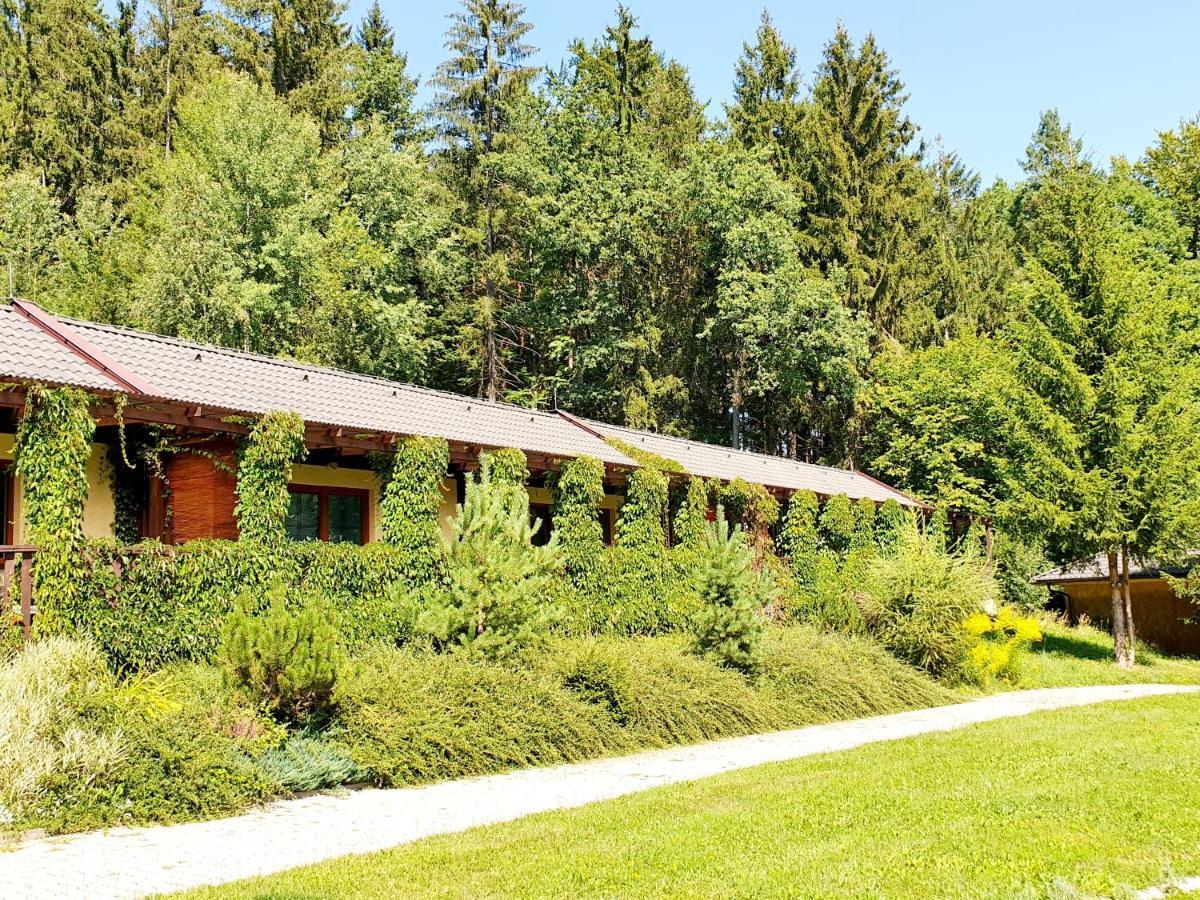 Resort Lesni Lazne Zvanovice Exterior photo